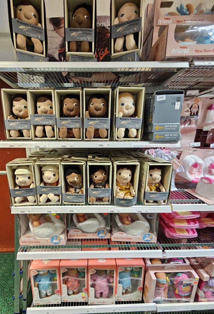 Flera olika typer av dockor hittar du hos oss