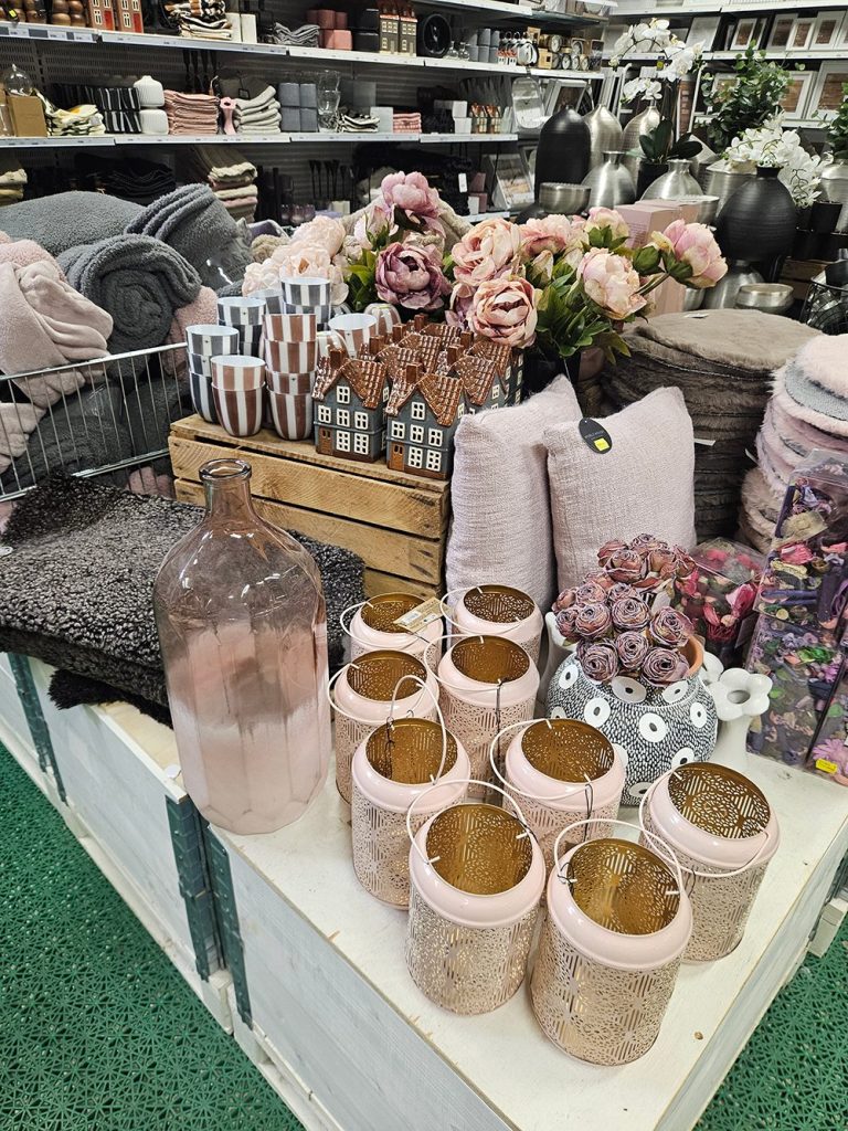 Dekorativa detaljer för homestyling i hemmet